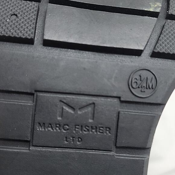 MARC FISHER VELIMA BLACK LUG SOLE HIKING BOOTIES SUEDE LADIES SIZE 6.5 NWOB - Picture 8 of 16